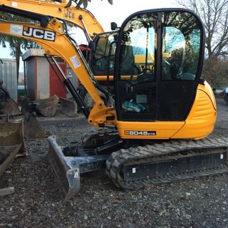 Jcb 4085 zts 